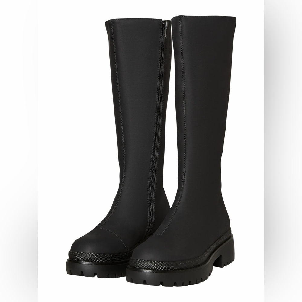 NIB Women’s Vero Moda VMSALLY Black Lug Sole Boots - US 6 / EU 37